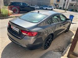 كرايسلر 200